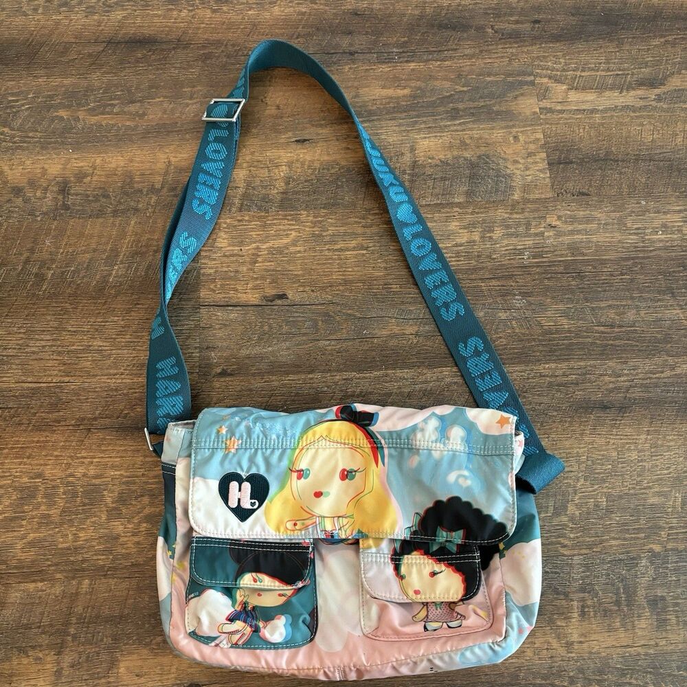 Y2K RARE Harajuku Lovers Gwen Stefani Flying 3D Crossbody Shoulder Bag